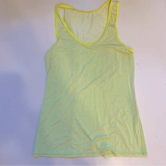 Lululemon tie and fly running tank top - Picture 5 of 8